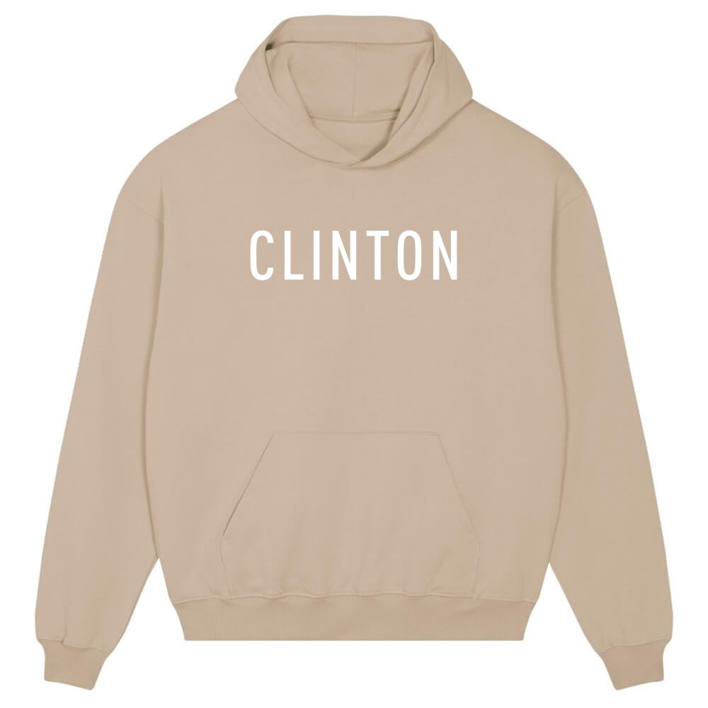Kapuutsiga pusa Clinton